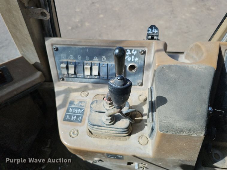 image for item DK0640 1995 Caterpillar 950F Series II wheel loader