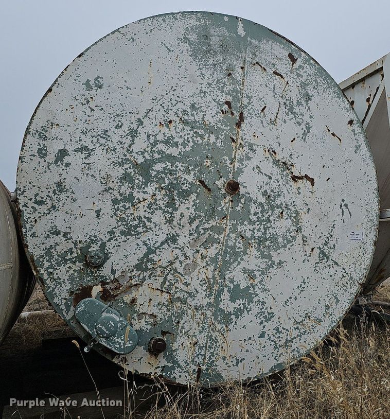 image for item DK0651 Steel tank