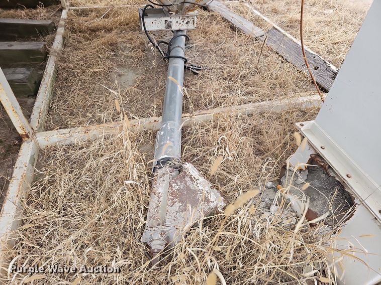 image for item DK0652 Cement silo