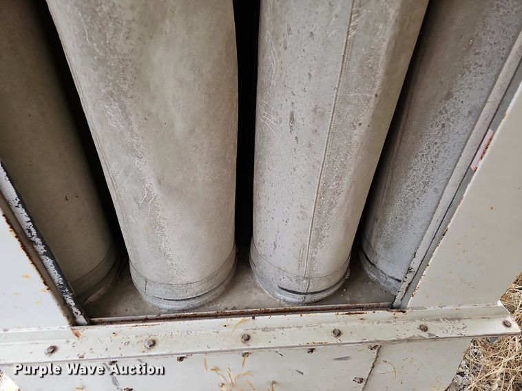 image for item DK0652 Cement silo