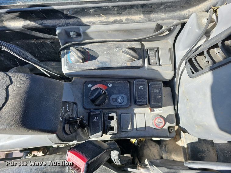 image for item DK0653 2015 Kubota KXO40-4 mini excavator