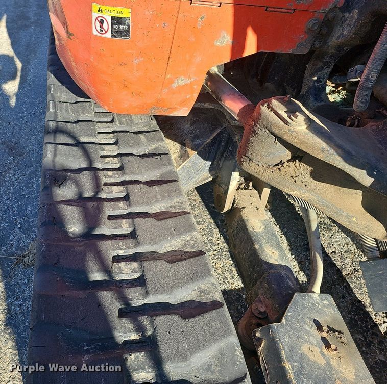 image for item DK0653 2015 Kubota KXO40-4 mini excavator