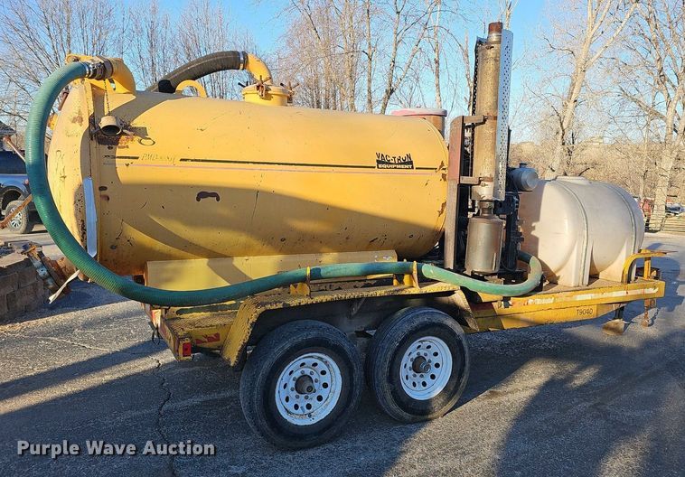 image for item DK0654 1999 Vac-Tron PMD-800GT vacuum excavator