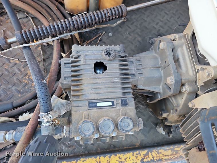 image for item DK0654 1999 Vac-Tron PMD-800GT vacuum excavator