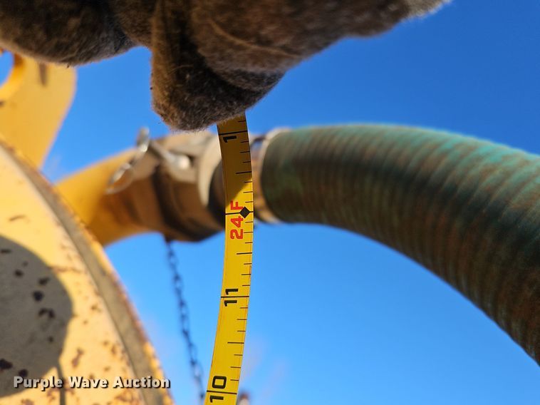 image for item DK0654 1999 Vac-Tron PMD-800GT vacuum excavator