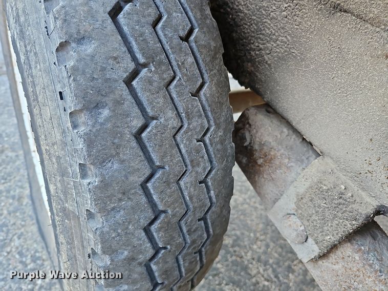 image for item DK0654 1999 Vac-Tron PMD-800GT vacuum excavator