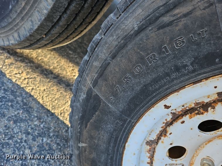 image for item DK0654 1999 Vac-Tron PMD-800GT vacuum excavator