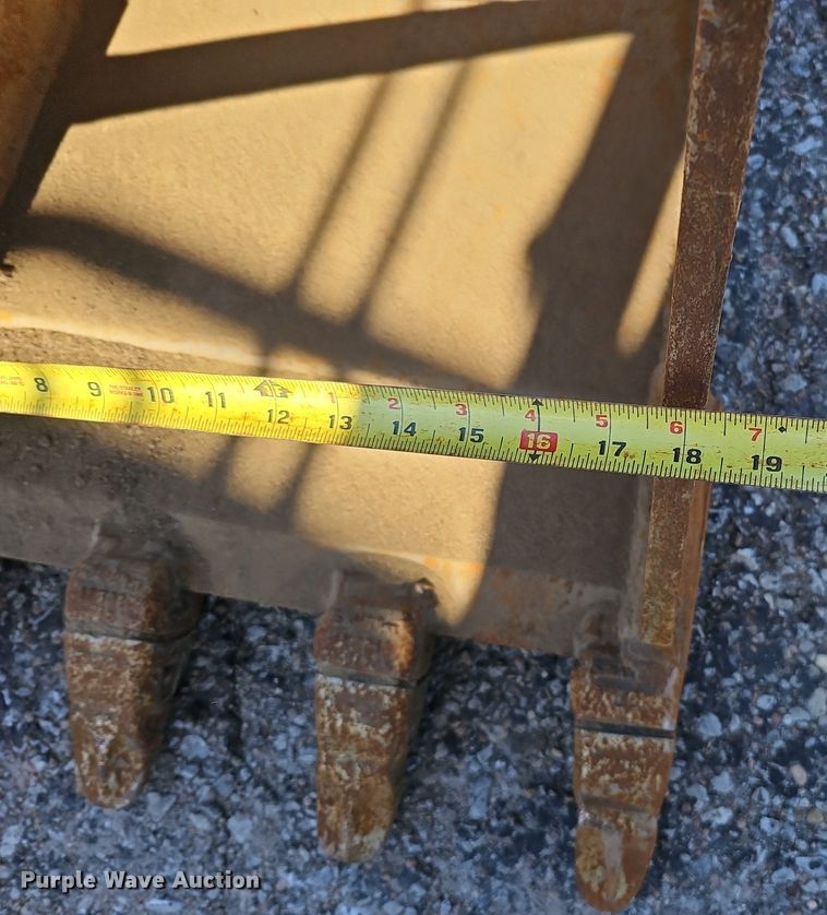 image for item DK0656 2016 Case CX36B STX mini excavator