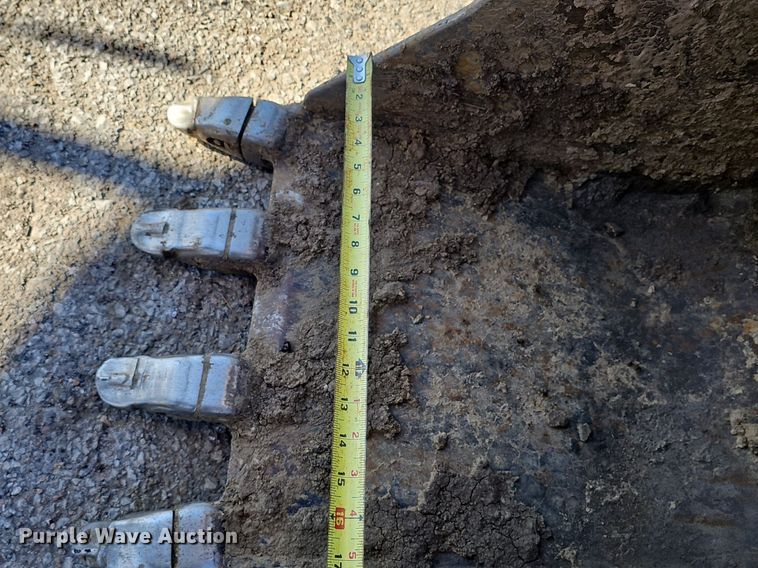 image for item DK0657 2016 Case CX36B ZTS mini excavator