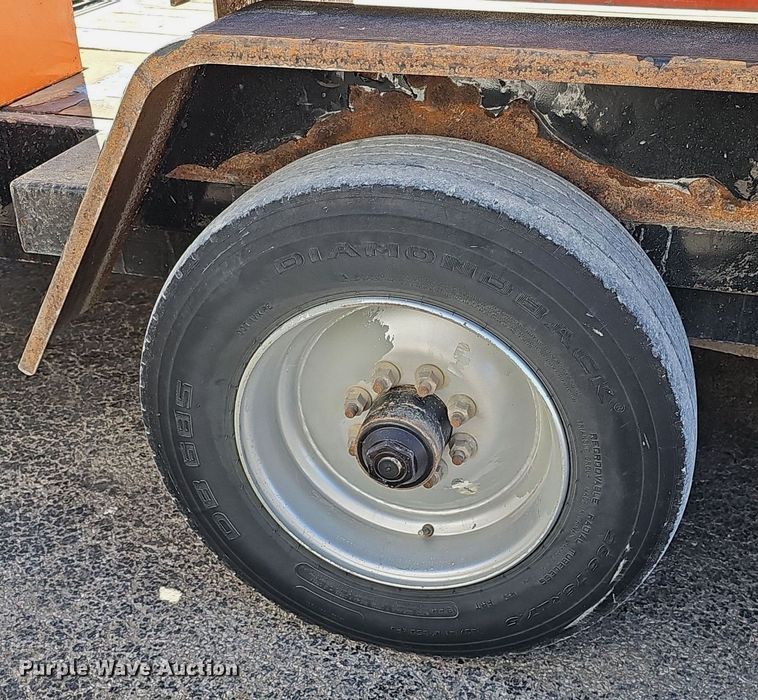 image for item DK0662 Behnke Enterprises Inc. CBCT2124E-BT-R equipment trailer