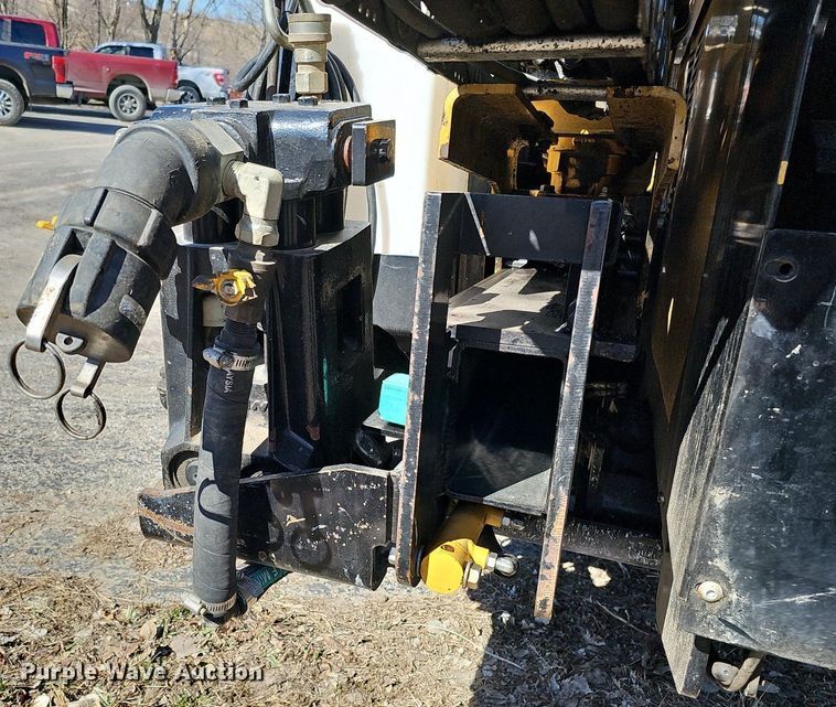 image for item DK0664 2020 Vermeer Navigator S3 D20X22III directional boring unit