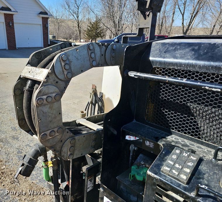 image for item DK0665 2017 Vermeer Navigator S3 D20X22III directional boring unit