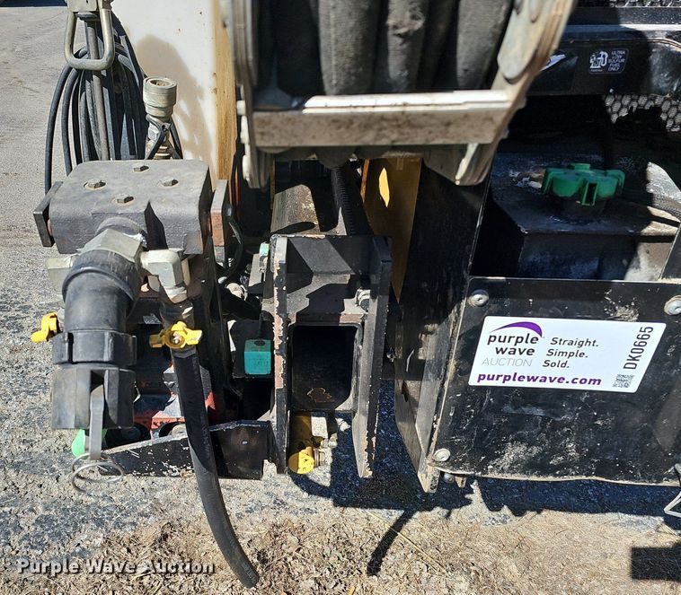 image for item DK0665 2017 Vermeer Navigator S3 D20X22III directional boring unit