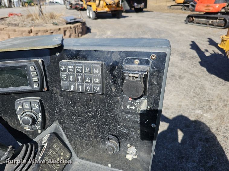 image for item DK0665 2017 Vermeer Navigator S3 D20X22III directional boring unit