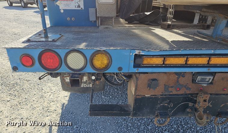 image for item DK0709 2015 Dodge Ram 5500HD bucket truck