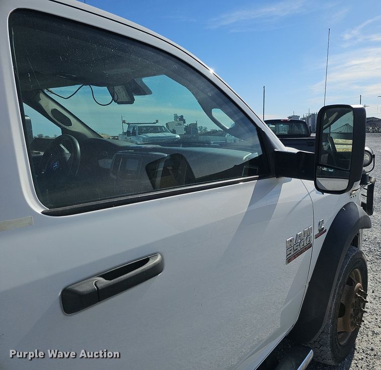 image for item DK0709 2015 Dodge Ram 5500HD bucket truck