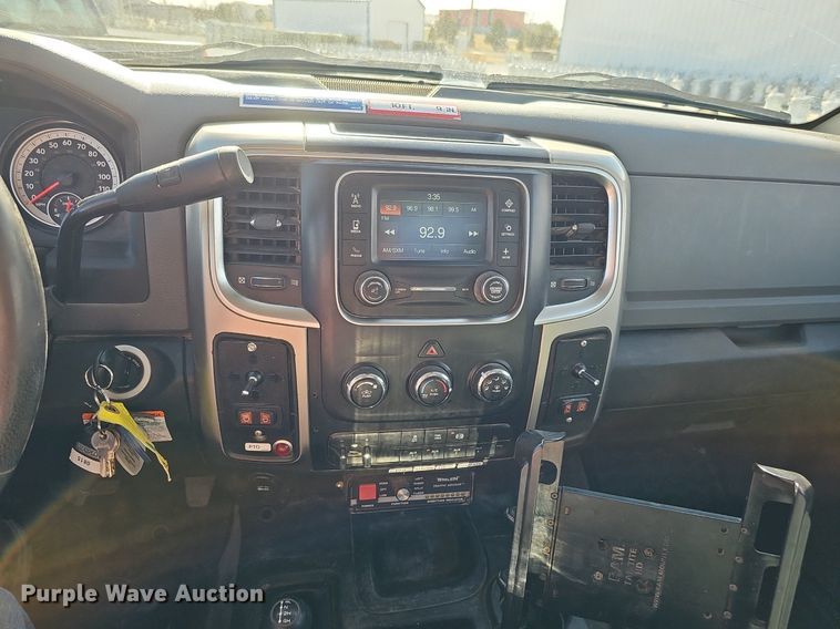 image for item DK0709 2015 Dodge Ram 5500HD bucket truck