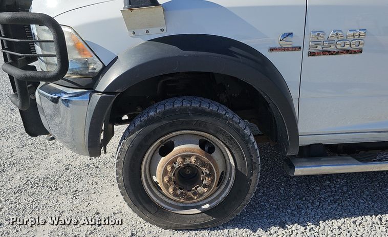 image for item DK0709 2015 Dodge Ram 5500HD bucket truck