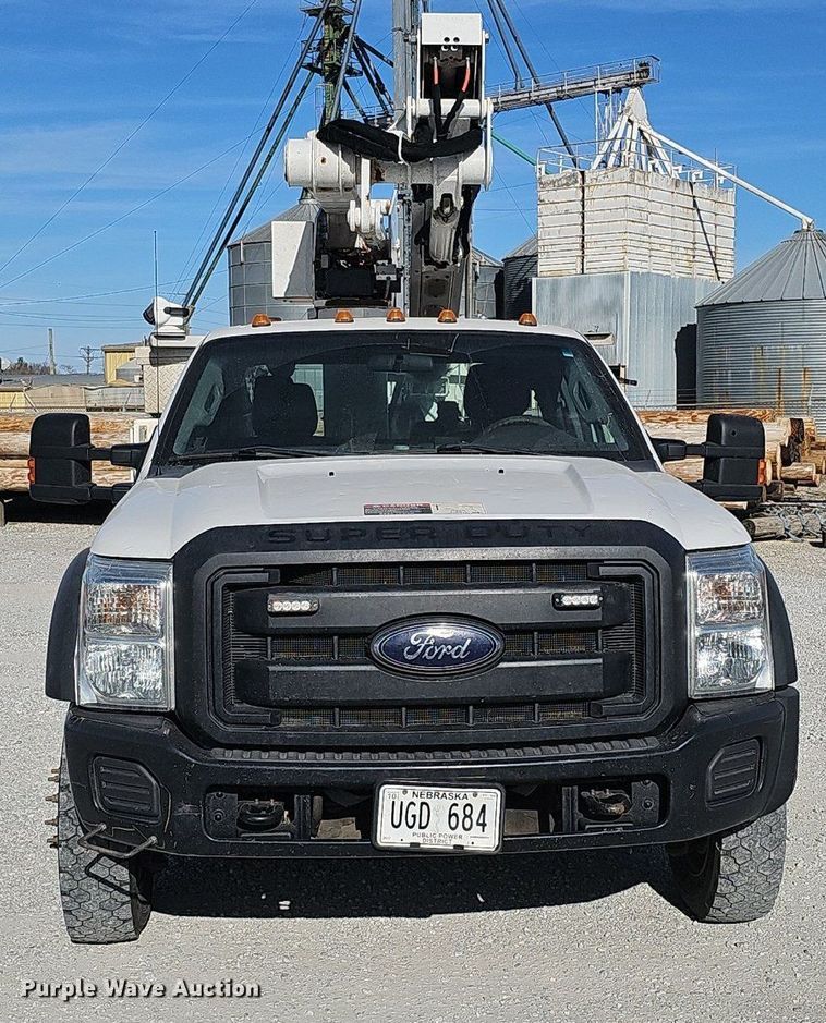 image for item DK0710 2013 Ford F550 Super Duty XL  bucket truck