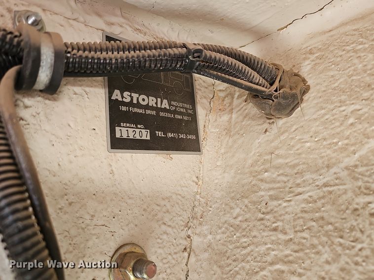 image for item DK0710 2013 Ford F550 Super Duty XL  bucket truck