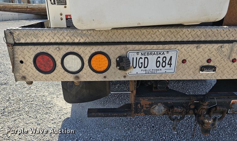 image for item DK0710 2013 Ford F550 Super Duty XL  bucket truck