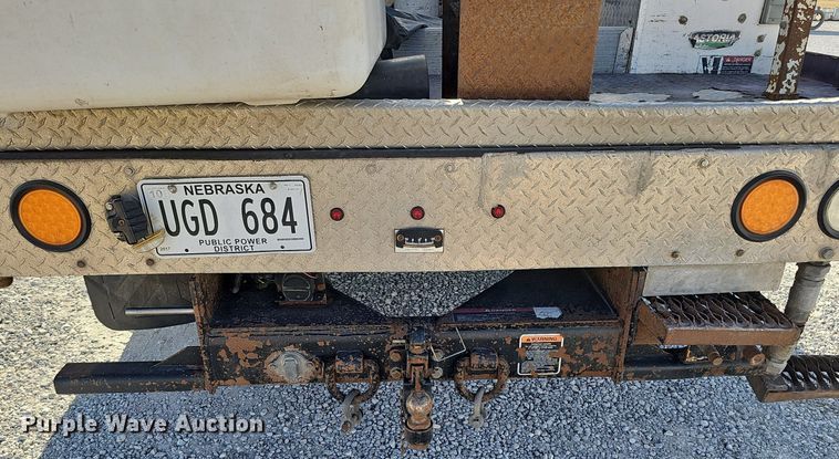 image for item DK0710 2013 Ford F550 Super Duty XL  bucket truck