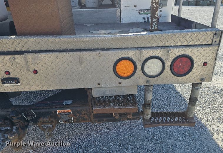 image for item DK0710 2013 Ford F550 Super Duty XL  bucket truck