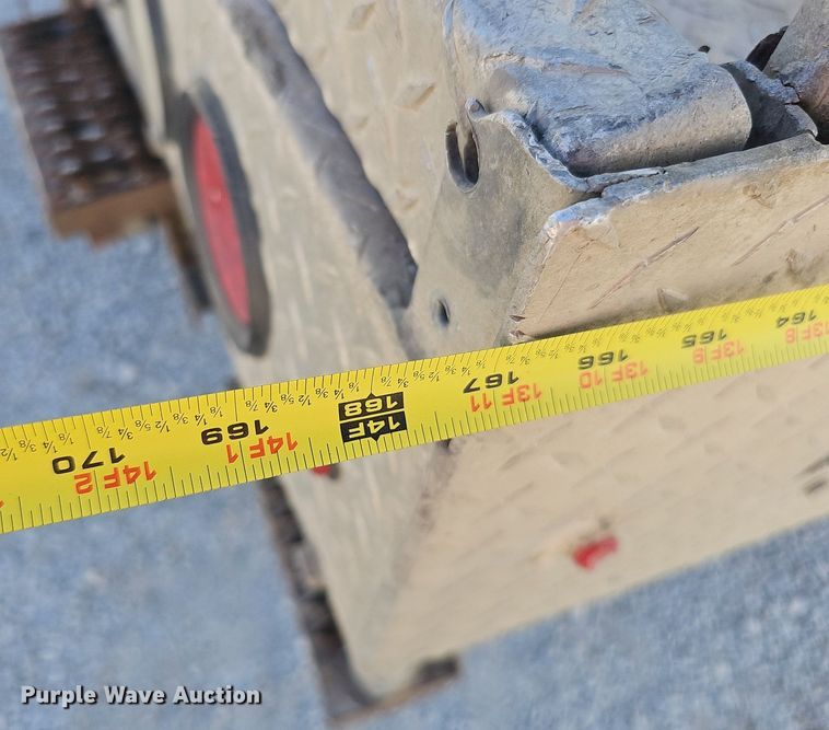 image for item DK0710 2013 Ford F550 Super Duty XL  bucket truck