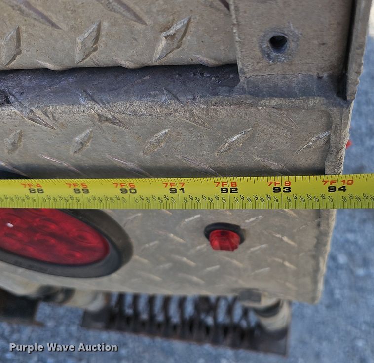 image for item DK0710 2013 Ford F550 Super Duty XL  bucket truck