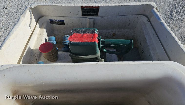 image for item DK0710 2013 Ford F550 Super Duty XL  bucket truck