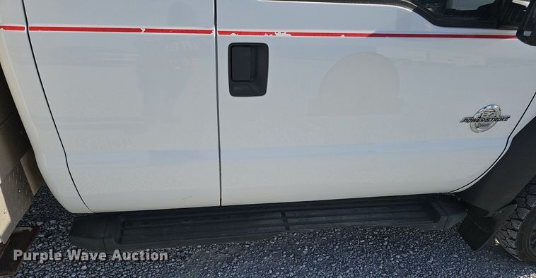 image for item DK0710 2013 Ford F550 Super Duty XL  bucket truck