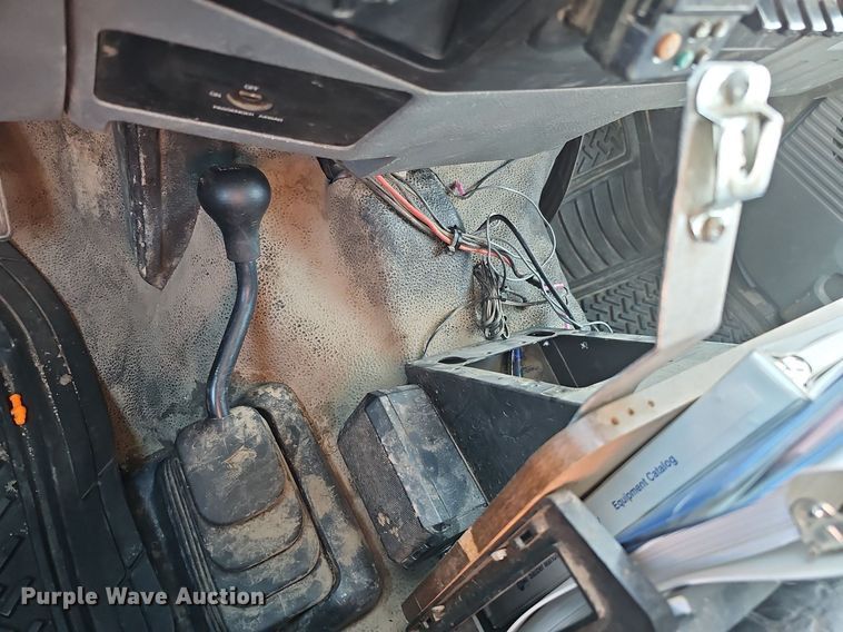 image for item DK0710 2013 Ford F550 Super Duty XL  bucket truck