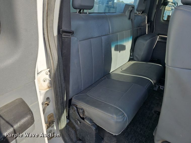 image for item DK0710 2013 Ford F550 Super Duty XL  bucket truck