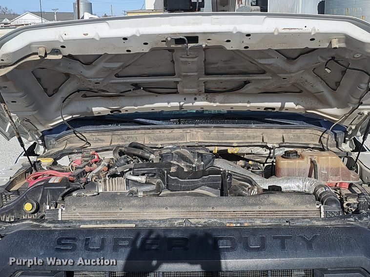 image for item DK0710 2013 Ford F550 Super Duty XL  bucket truck