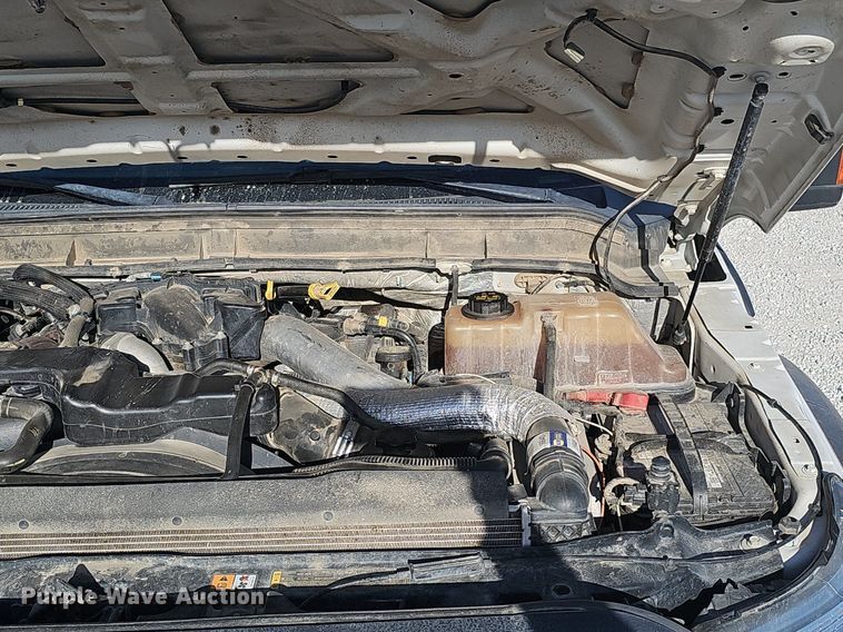 image for item DK0710 2013 Ford F550 Super Duty XL  bucket truck