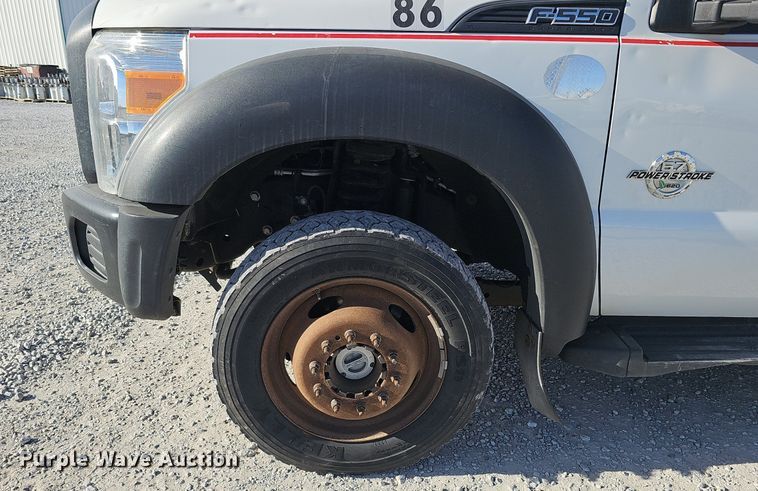 image for item DK0710 2013 Ford F550 Super Duty XL  bucket truck