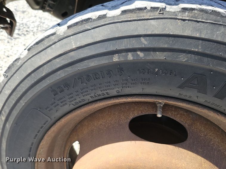 image for item DK0710 2013 Ford F550 Super Duty XL  bucket truck