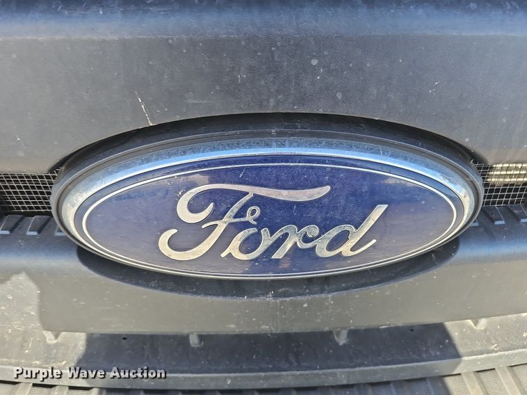 image for item DK0710 2013 Ford F550 Super Duty XL  bucket truck