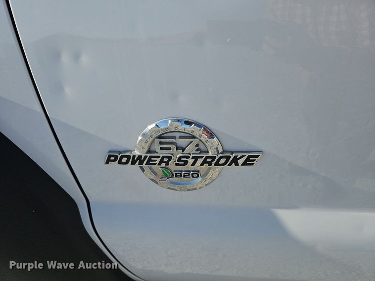 image for item DK0710 2013 Ford F550 Super Duty XL  bucket truck