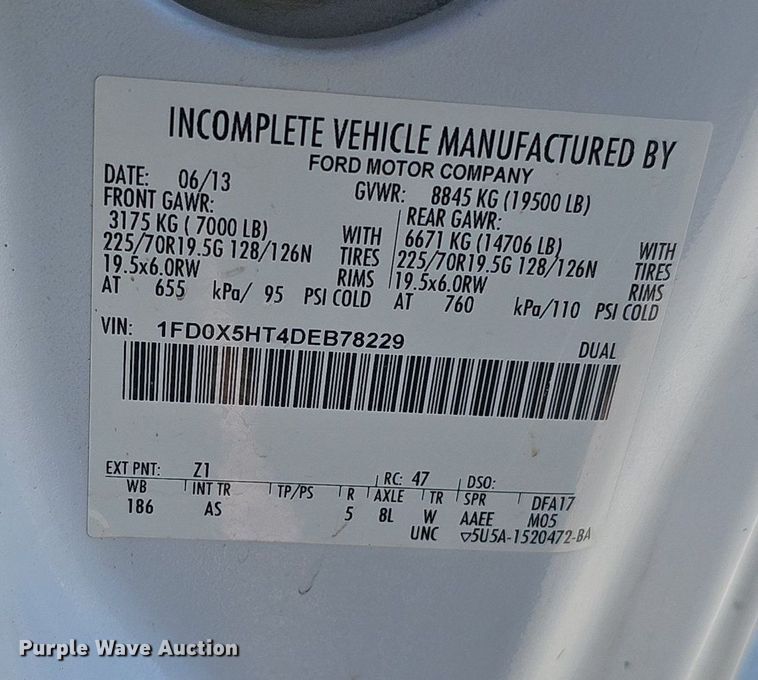 image for item DK0710 2013 Ford F550 Super Duty XL  bucket truck