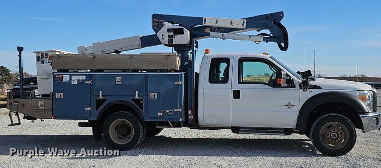 image for item DK0711 2015 Ford F550 Super Duty XL  bucket truck
