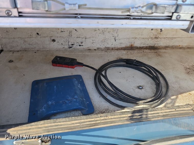 image for item DK0711 2015 Ford F550 Super Duty XL  bucket truck