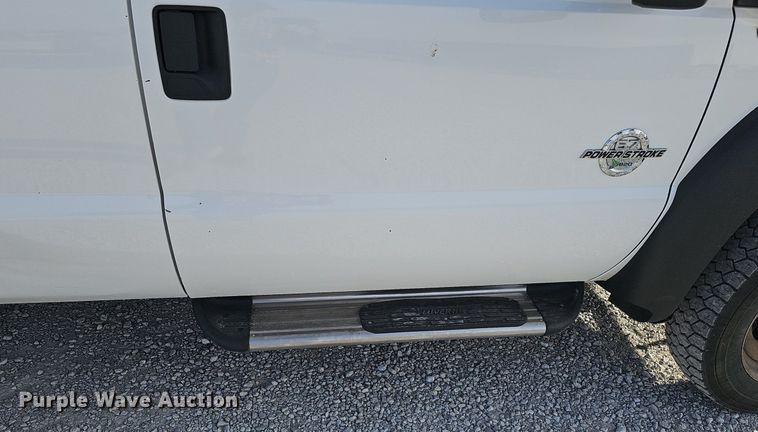 image for item DK0711 2015 Ford F550 Super Duty XL  bucket truck