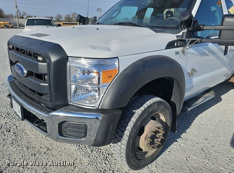 image for item DK0711 2015 Ford F550 Super Duty XL  bucket truck