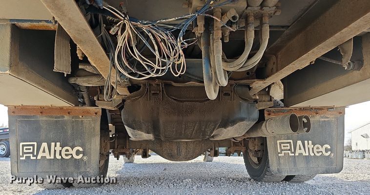 image for item DK0711 2015 Ford F550 Super Duty XL  bucket truck