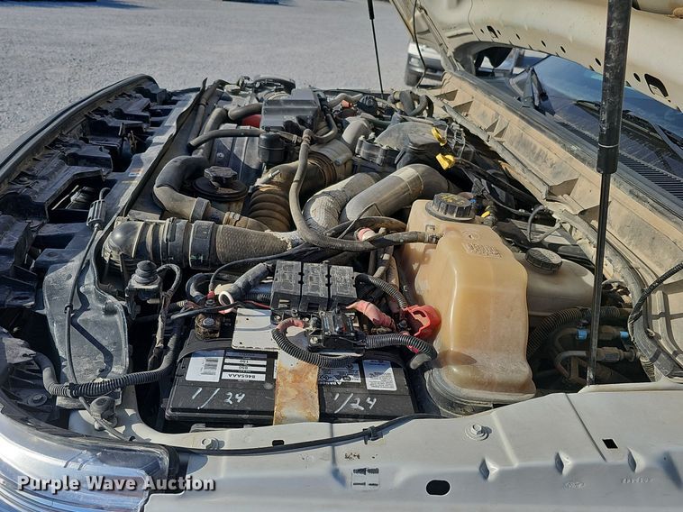 image for item DK0711 2015 Ford F550 Super Duty XL  bucket truck