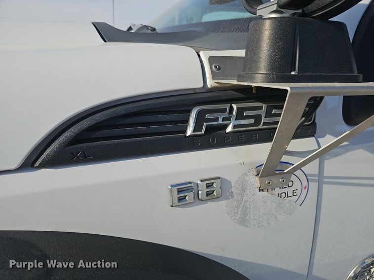 image for item DK0711 2015 Ford F550 Super Duty XL  bucket truck