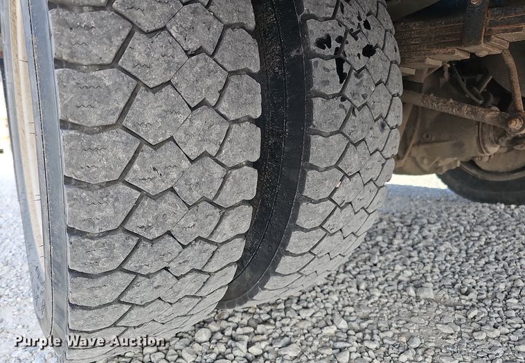 image for item DK0711 2015 Ford F550 Super Duty XL  bucket truck