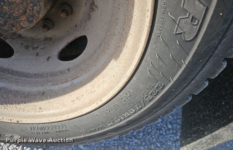 image for item DK0711 2015 Ford F550 Super Duty XL  bucket truck