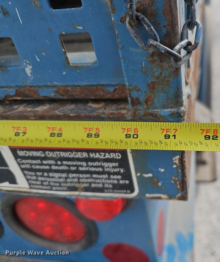 image for item DK0712 2009 International WorkStar 7400 bucket truck